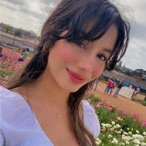 Meet your Posher, Julissa